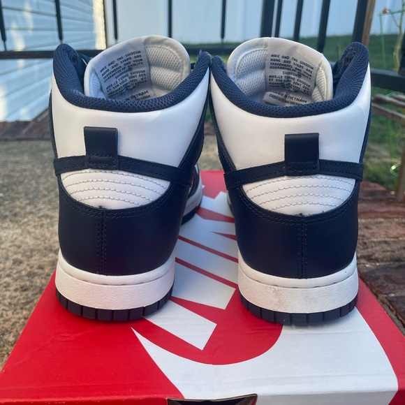Women’s Nike Dunk High Championship Navy - Picture 2 of 12